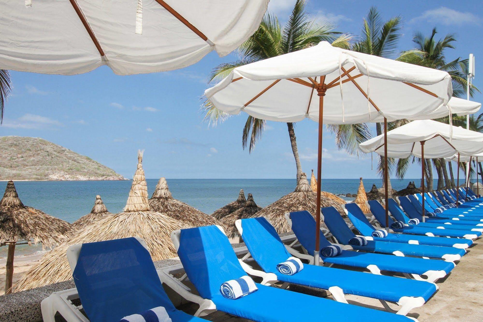 Oceano Palace Mazatlan Exterior photo